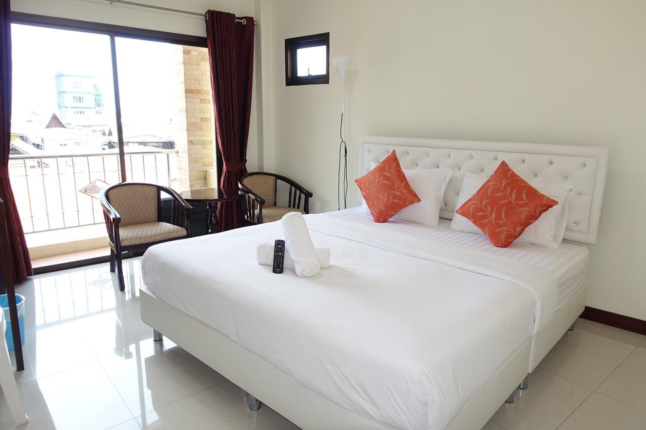 Baan Taweesuk Guest House HHQ Eksteriør bilde