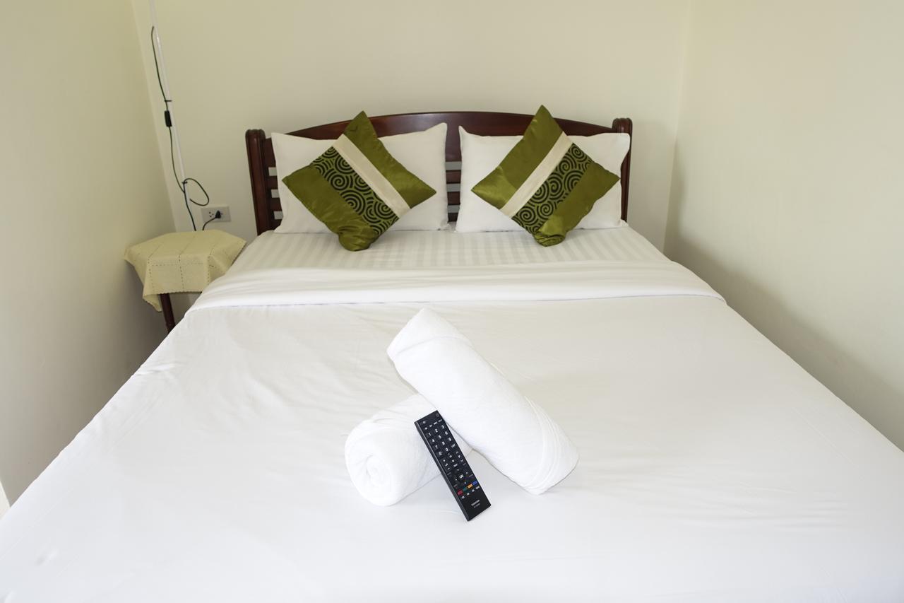 Baan Taweesuk Guest House HHQ Eksteriør bilde