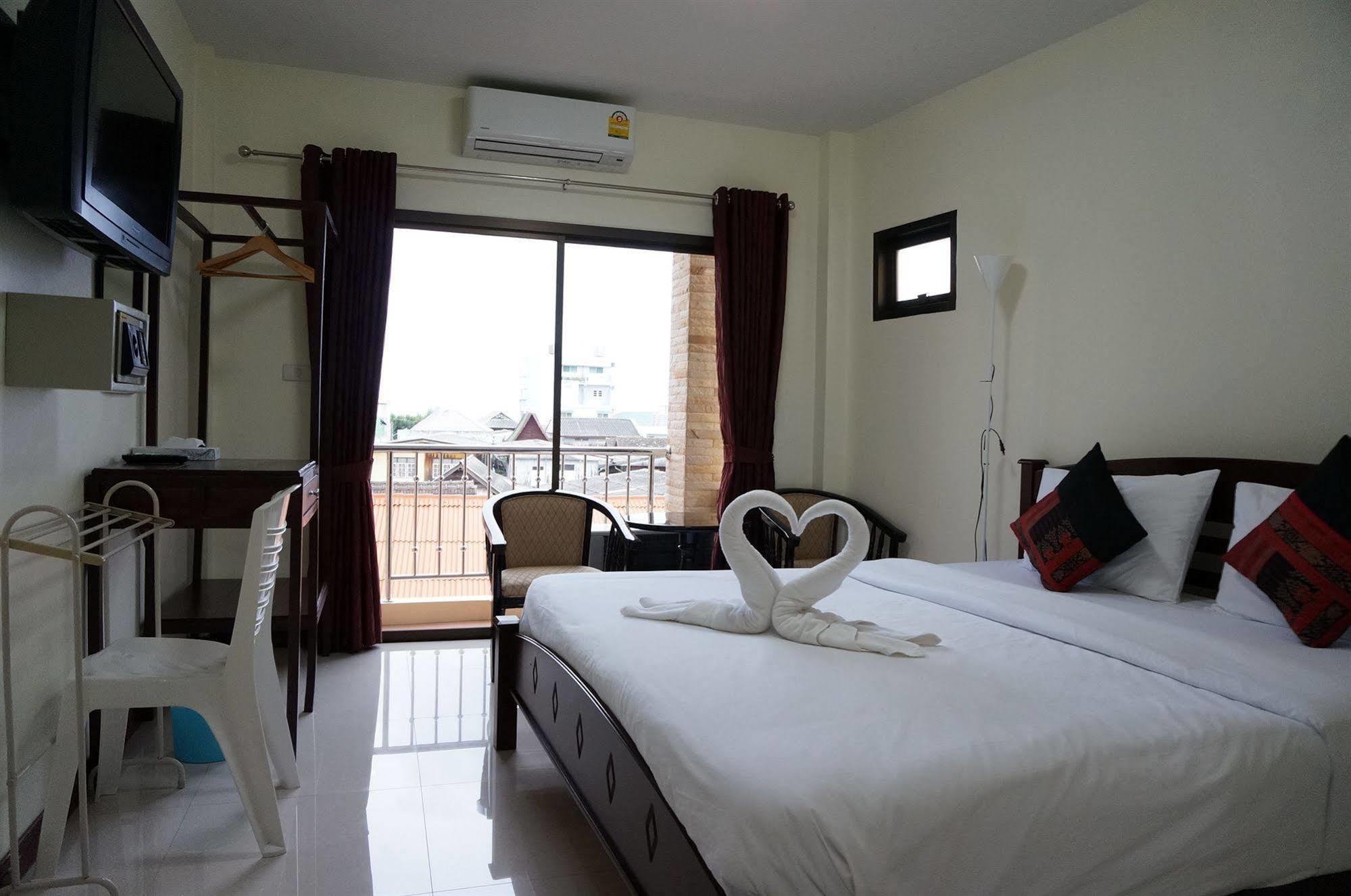 Baan Taweesuk Guest House HHQ Eksteriør bilde
