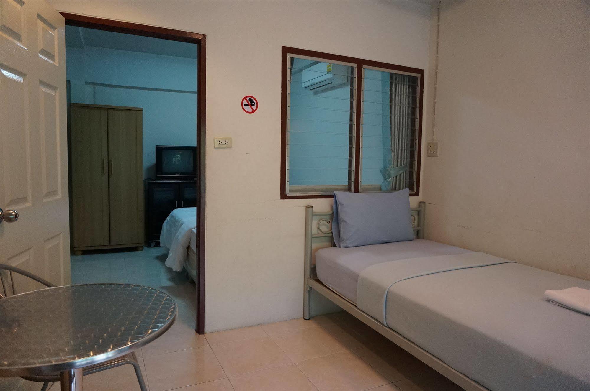 Baan Taweesuk Guest House HHQ Eksteriør bilde